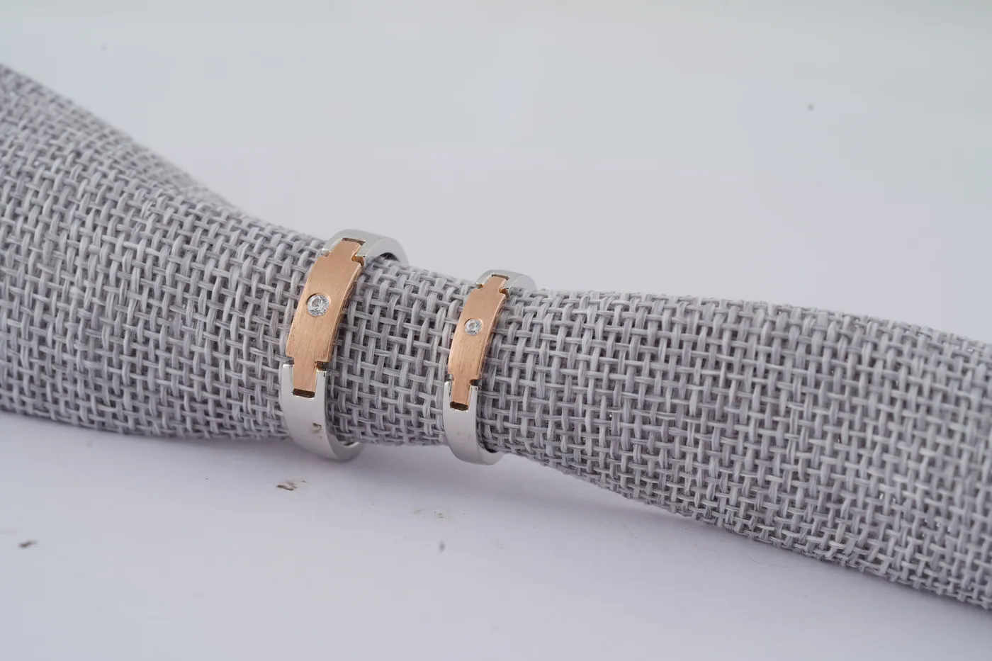 Platinum jewellery for couples