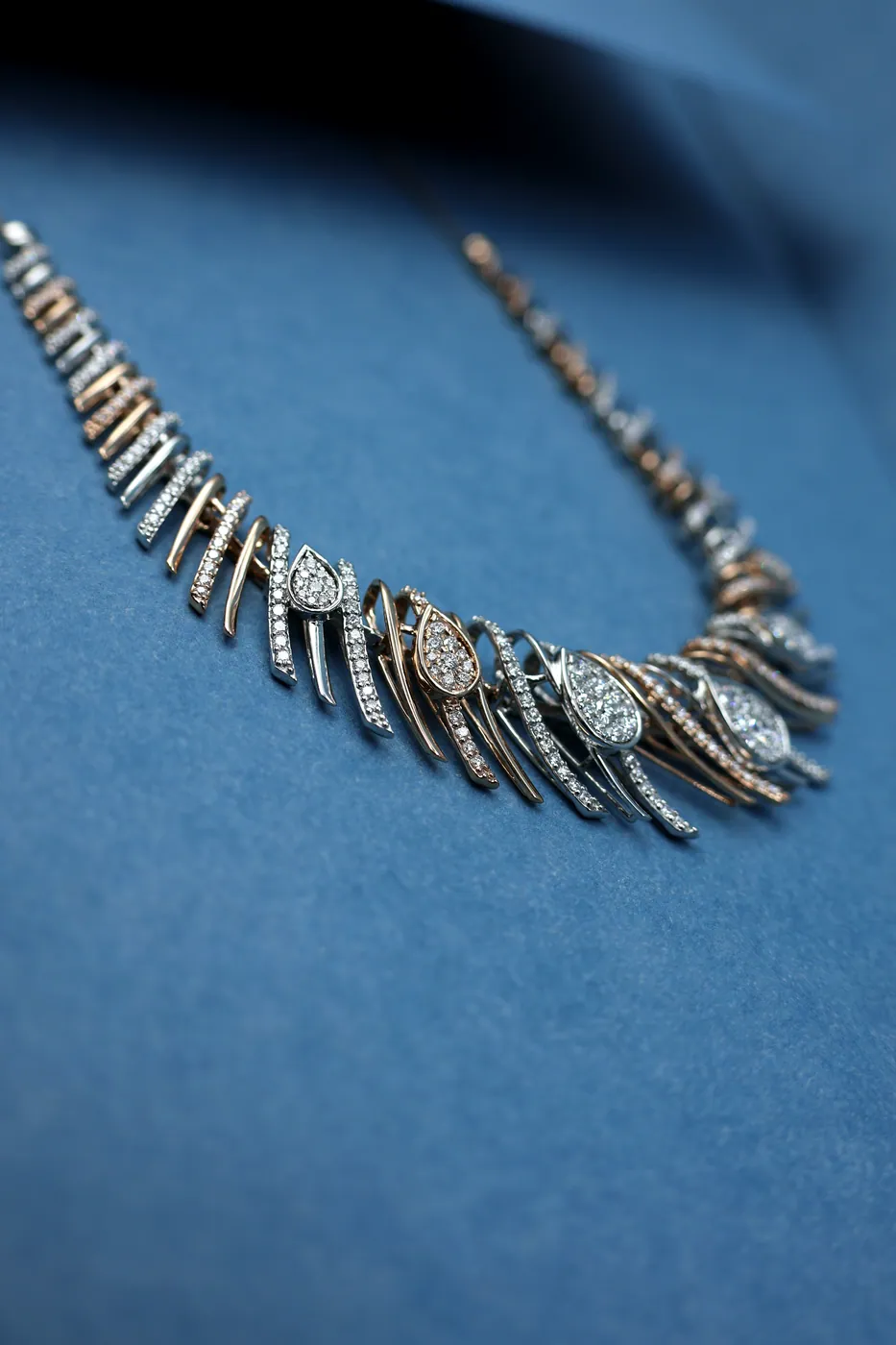 Platinum jewellery for women